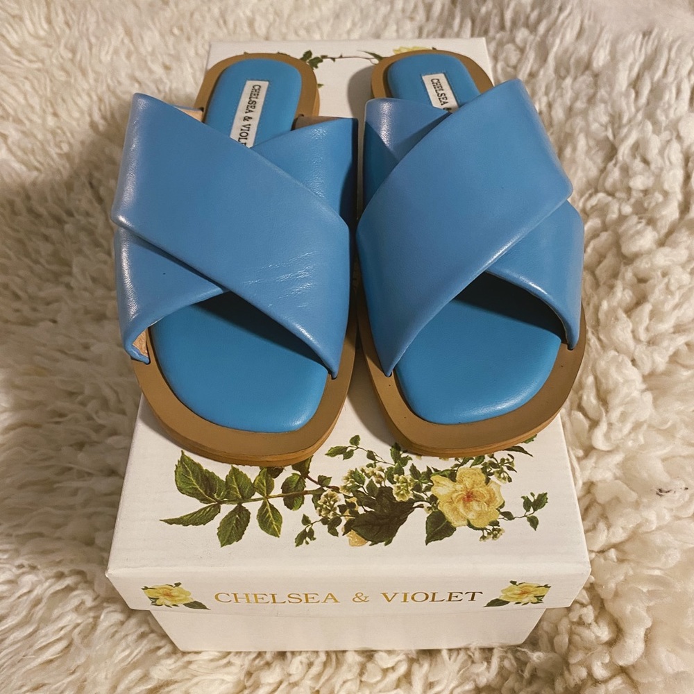 Chelsea & Violet Blue Crisscross Slide Sandals